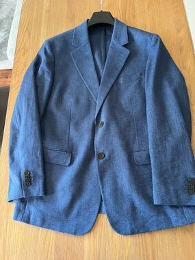 Banana Republic Men's Linen and Cotton mix Suit jacket - 42 short